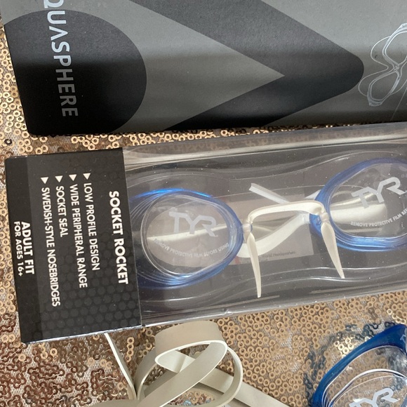 NEW Goggles - Picture 3 of 6